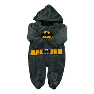 Batman Boys Gray Bunting size: 3-6 Months